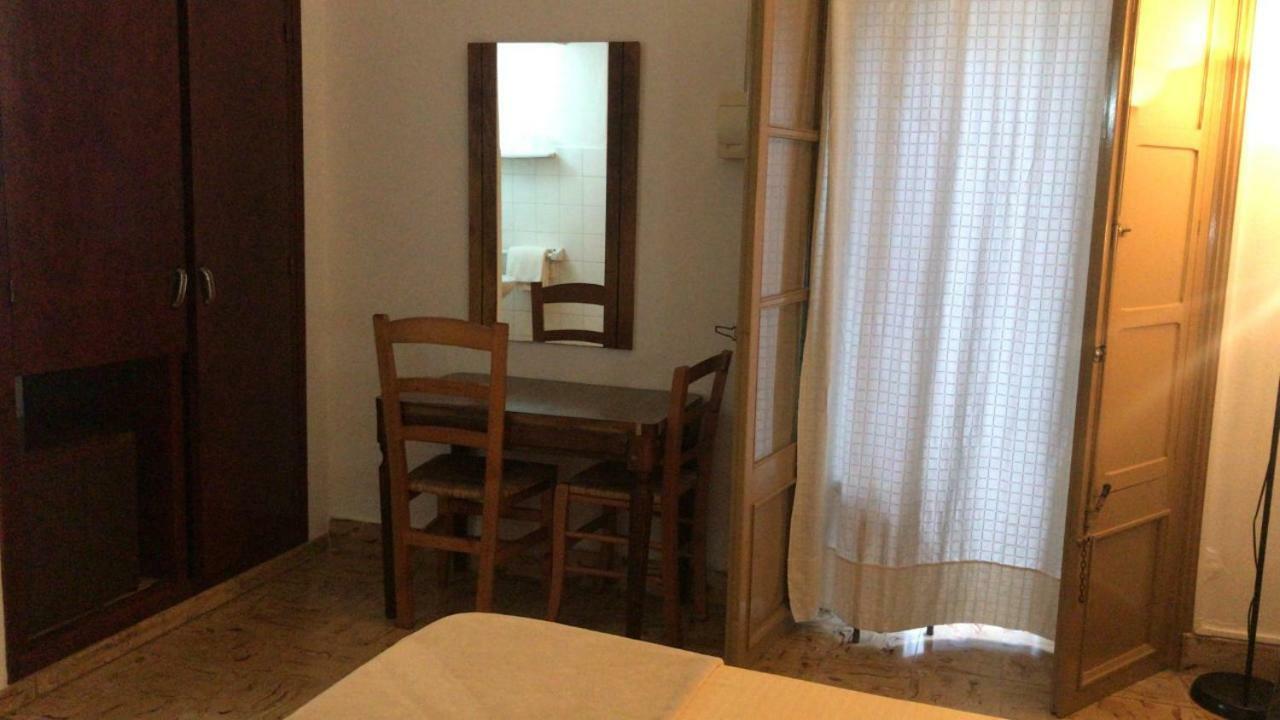 Casa De Huespedes La Pena Hotel Ibiza Eksteriør billede